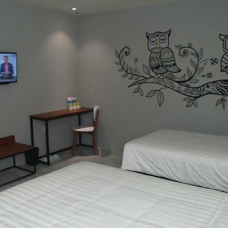 Nite & Day Surabaya - Kedungdoro Hotel Luaran gambar