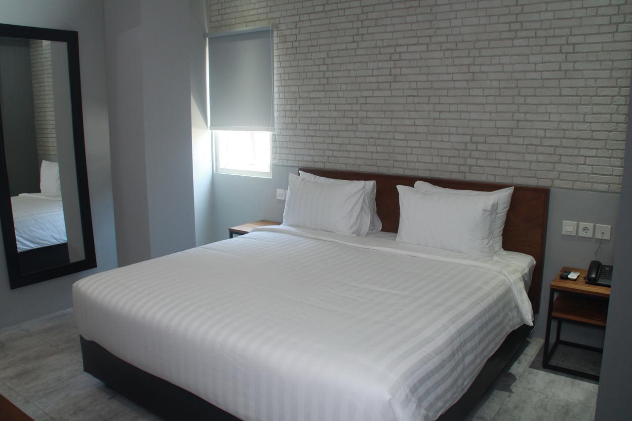 Nite & Day Surabaya - Kedungdoro Hotel Luaran gambar