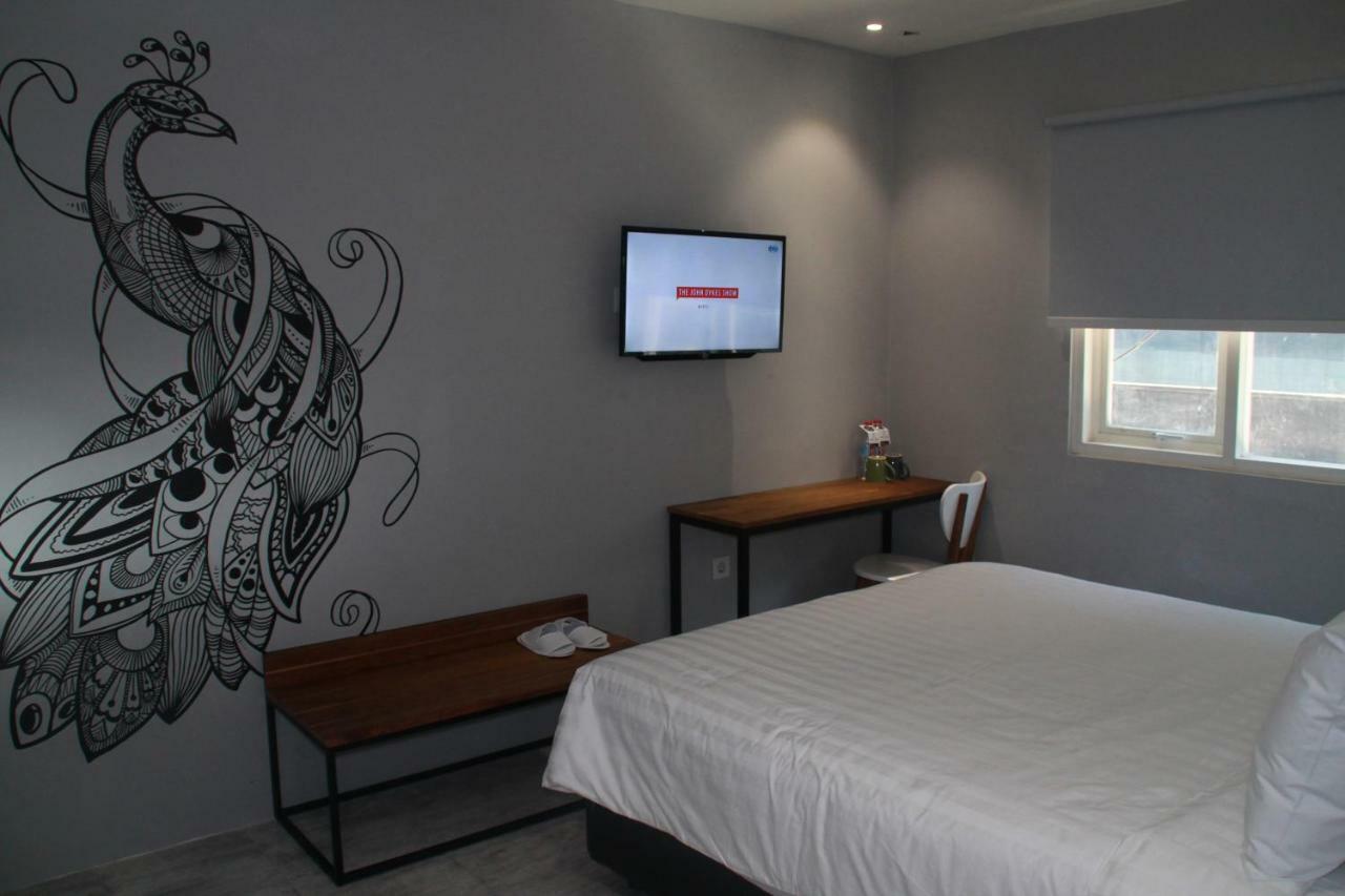 Nite & Day Surabaya - Kedungdoro Hotel Luaran gambar